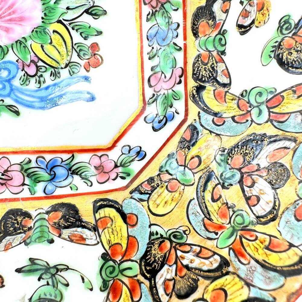 Rose Canton Octagonal Square 7.5" Plate W/ 1000 Butterflies Design Circa 1920 - Picture 3 of 7